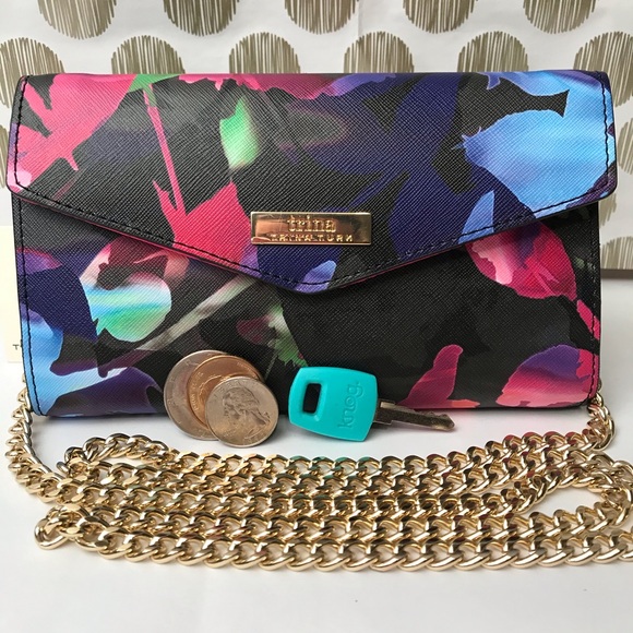Trina Turk crossbody - Picture 1 of 9